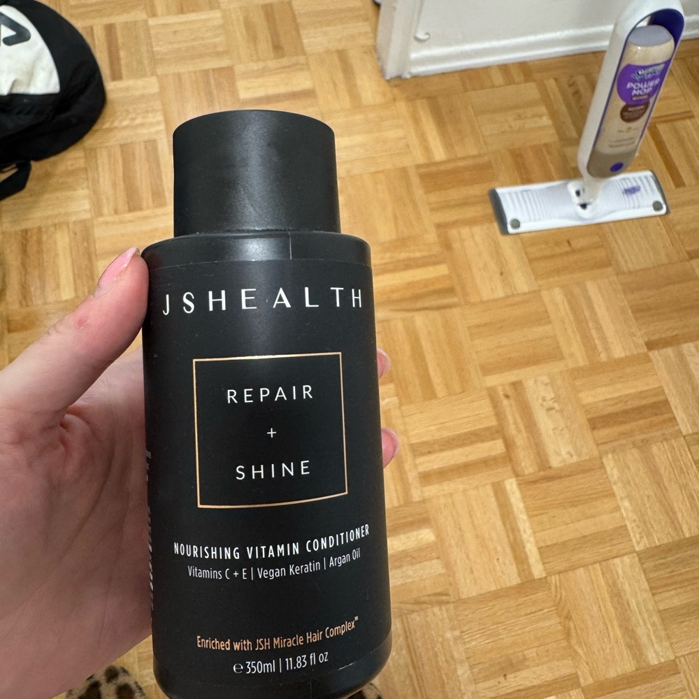 JS HEALTH Repair + Shine Conditioner - Black